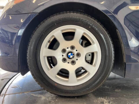 2004 BMW 5 Series 525i
