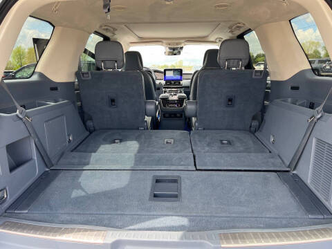 2020 Lincoln Navigator Black Label