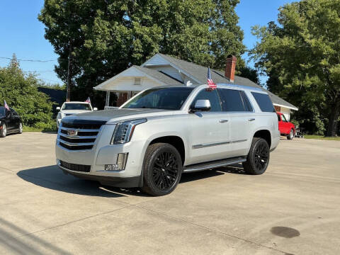 2019 Cadillac Escalade Luxury