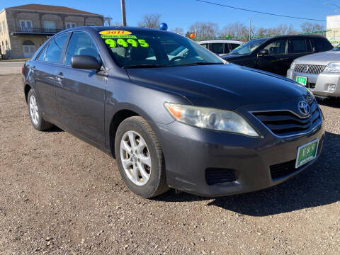 2011 Toyota Camry for sale at E & S Auto Sales Inc in Crest Hill IL