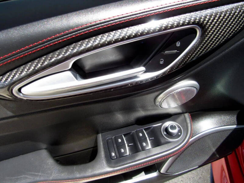 2017 Alfa Romeo Giulia Quadrifoglio