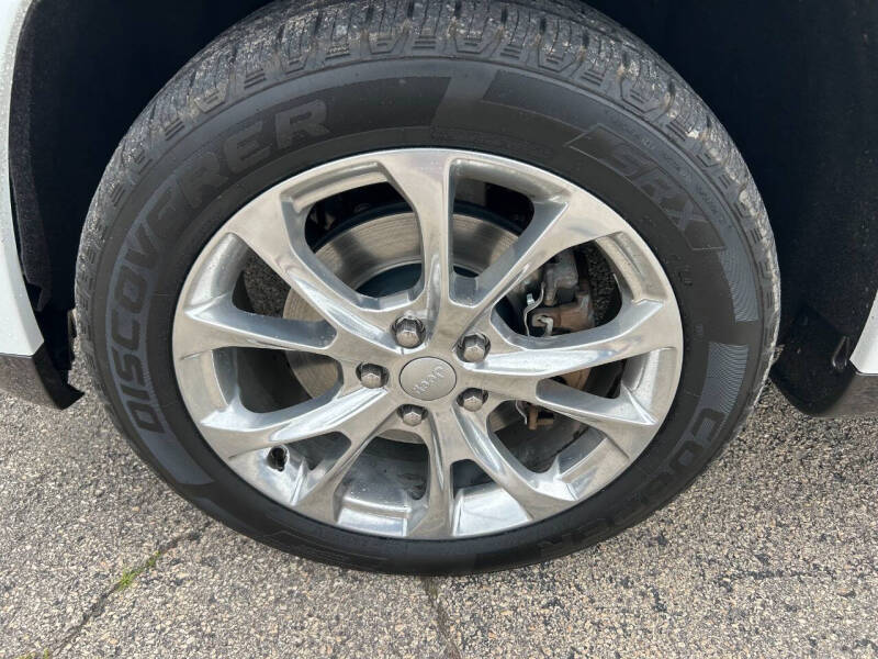 2019 Jeep Grand Cherokee Summit