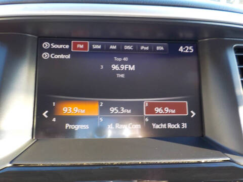 2020 Nissan Pathfinder S