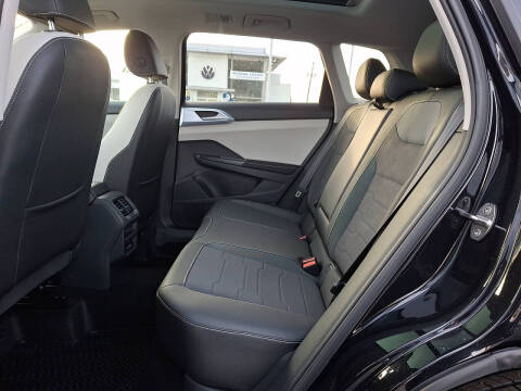 2026 Volkswagen Taos SE 4Motion