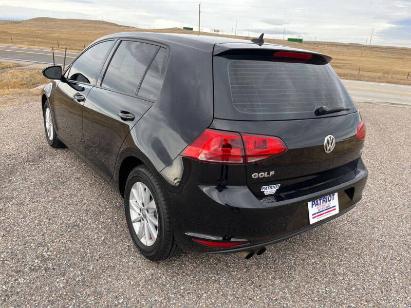 2016 Volkswagen Golf