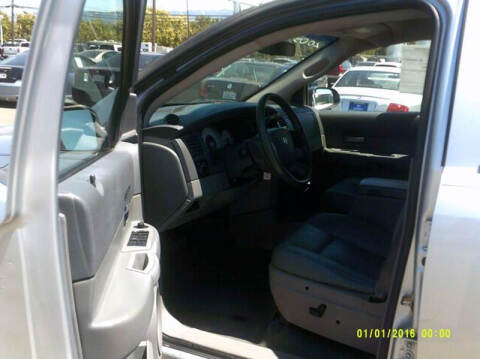 2005 Dodge Durango SLT