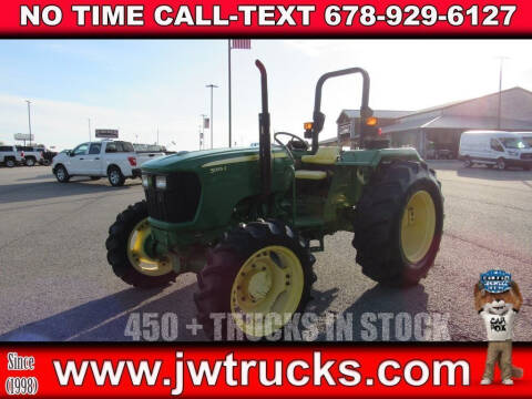 2011 John Deere 5055E