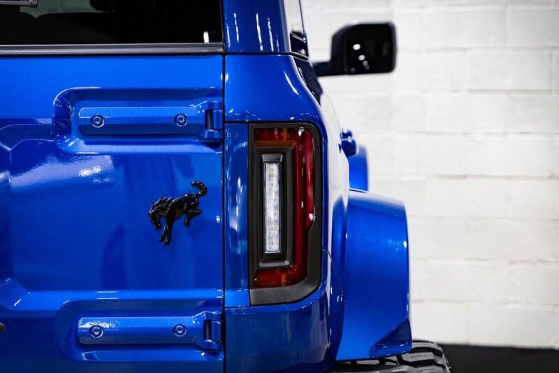 2021 Ford Bronco First Edition Advanced