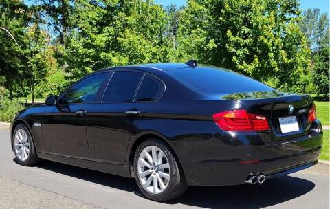 2012 BMW 5 Series for sale at CLEAR CHOICE AUTOMOTIVE in Milwaukie OR