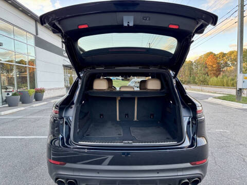 2019 Porsche Cayenne S