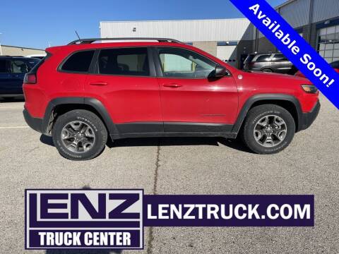2019 Jeep Cherokee for sale at LENZ TRUCK CENTER in Fond Du Lac WI