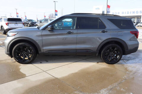 2023 Ford Explorer ST-Line