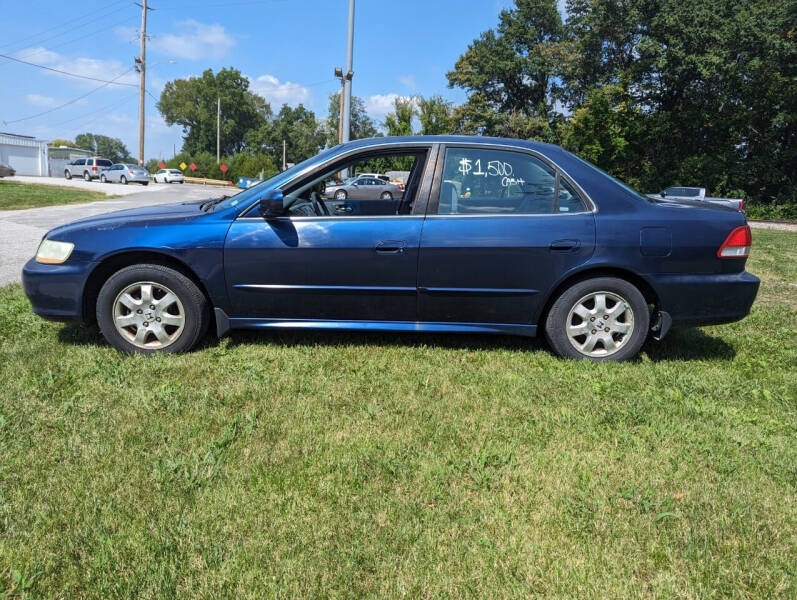 2002 Honda Accord for sale at AUTO PROS SALES AND SERVICE in Belleville IL
