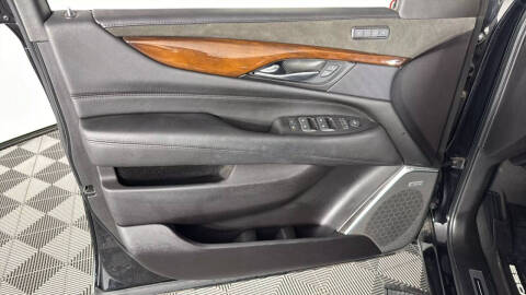 2019 Cadillac Escalade ESV Premium Luxury