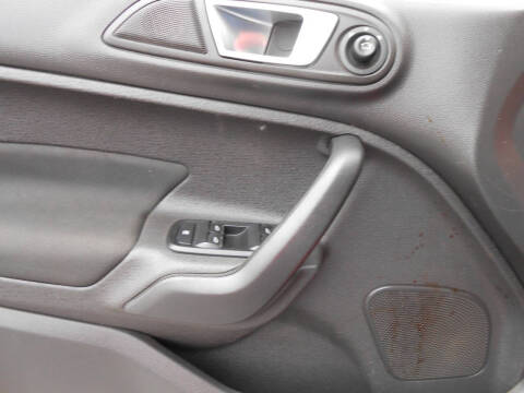 2014 Ford Fiesta SE