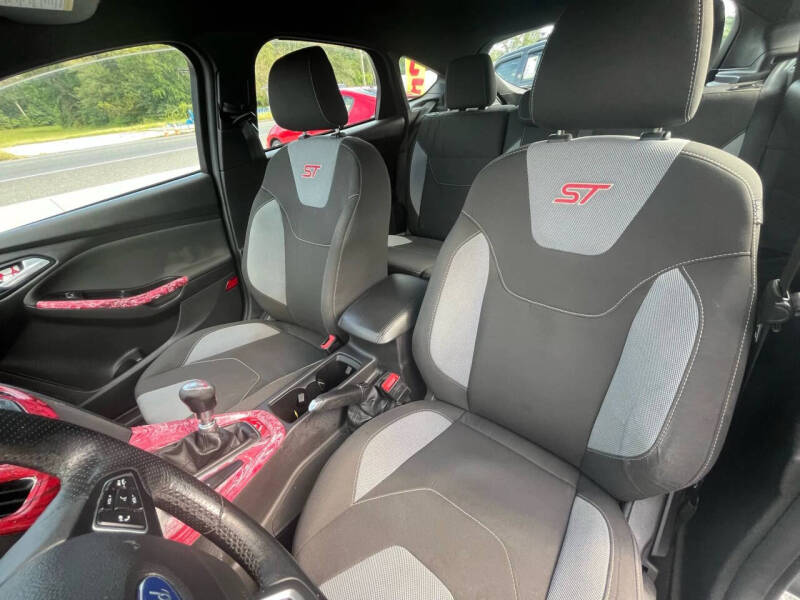 2018 Ford Focus ST