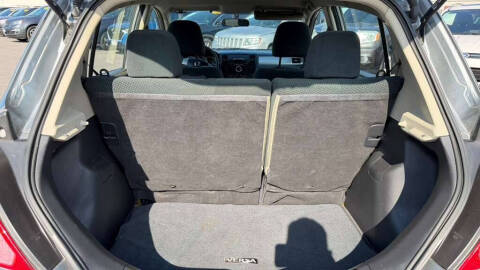 2012 Nissan Versa 1.8 S