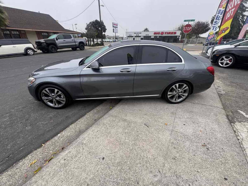 2018 Mercedes-Benz C-Class C 300