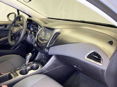 2016 Chevrolet Cruze LT Auto