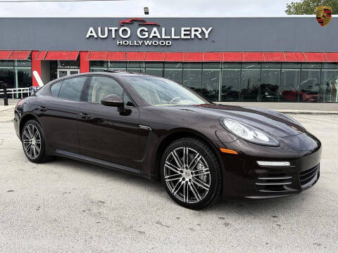2016 Porsche Panamera