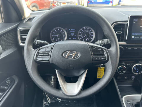 2020 Hyundai Venue SEL