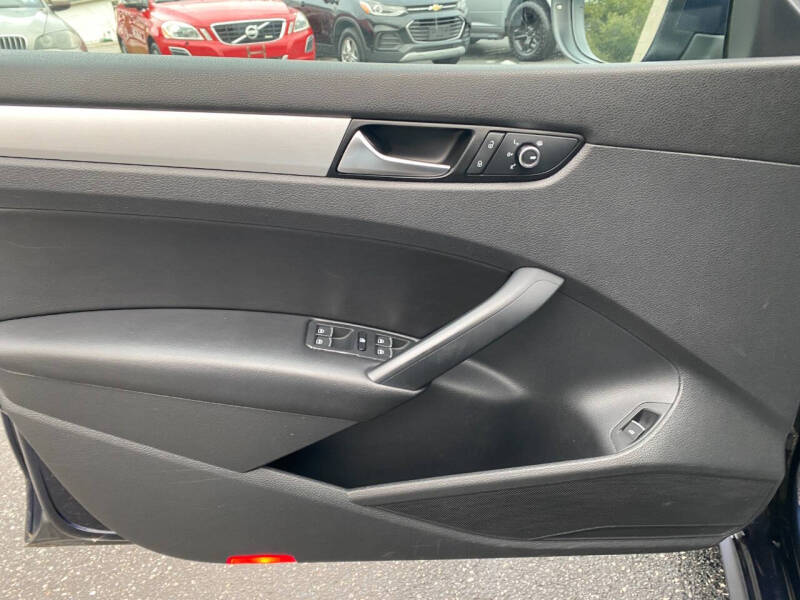 2012 Volkswagen Passat TDI SE