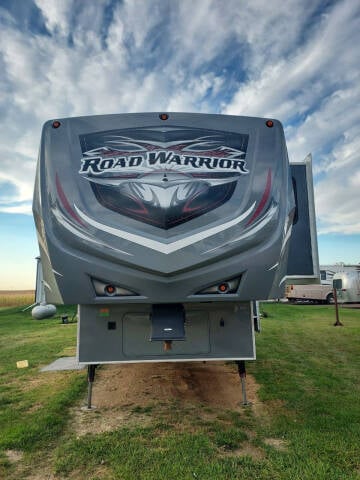 2013 Heartland 305RW Road Warrior for sale at Venture Motor in Madison SD