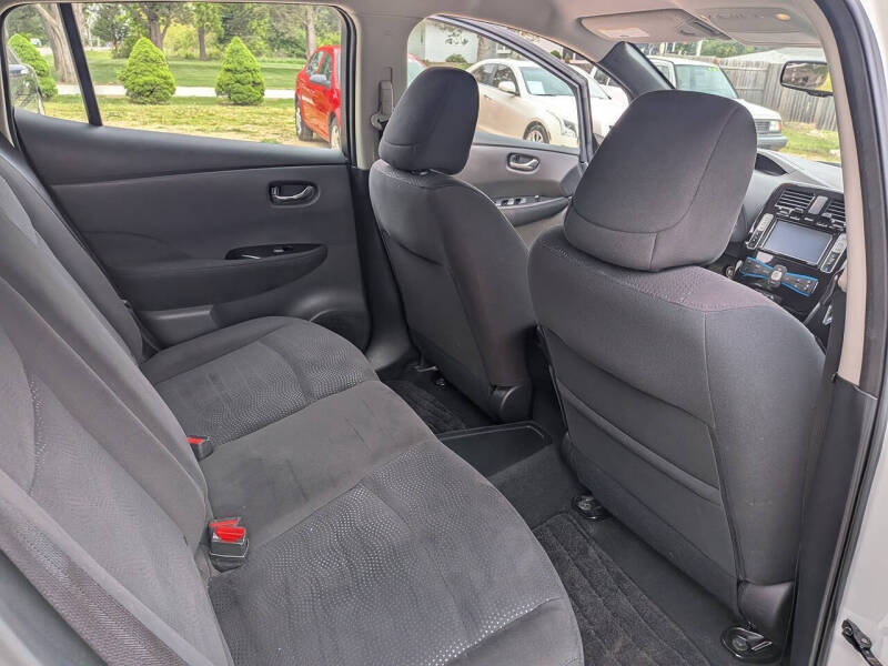 2013 Nissan LEAF SV