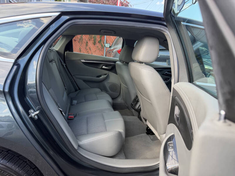 2018 Chevrolet Impala LT