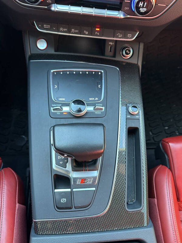 2019 Audi SQ5 3.0T quattro Prestige