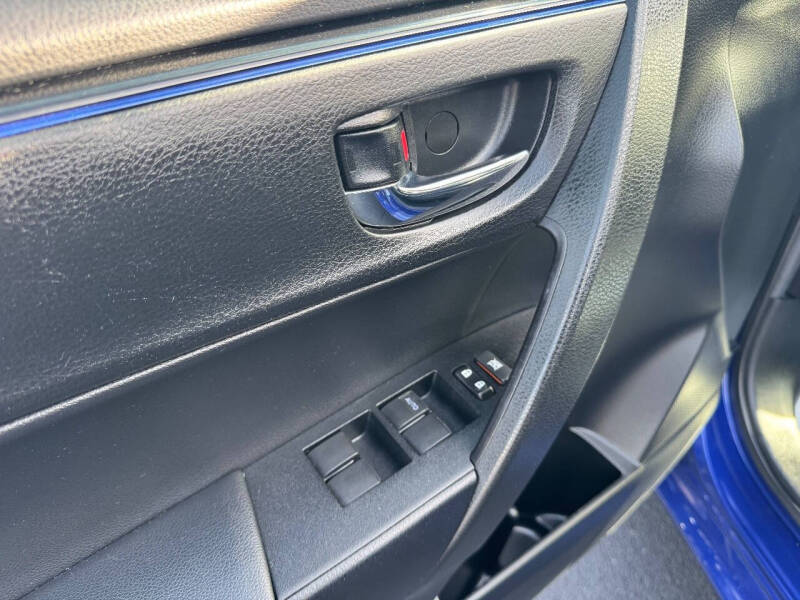 2018 Toyota Corolla SE