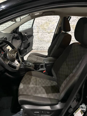 2017 Nissan Rogue Sport SV