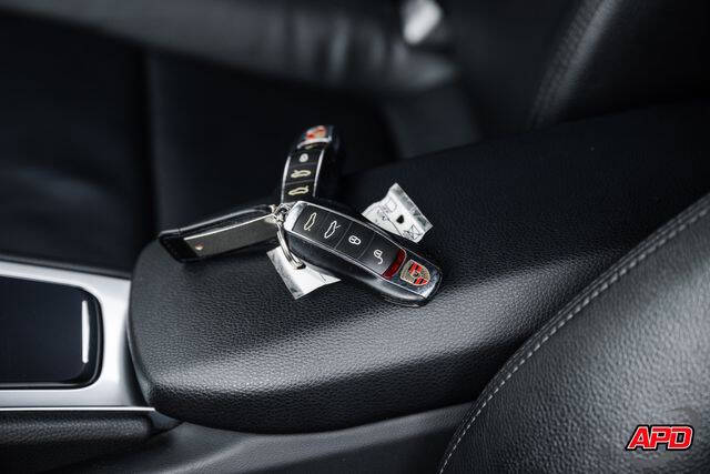 2019 Porsche 718 Cayman
