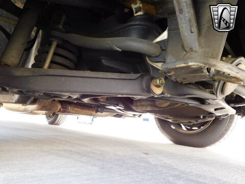 1987 Mercedes-Benz 560-Class 560 SL