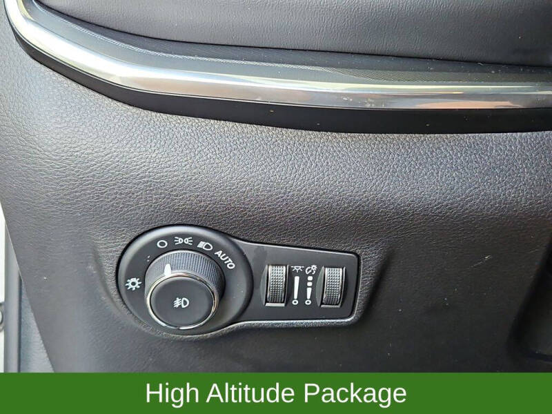 2024 Jeep Compass High Altitude