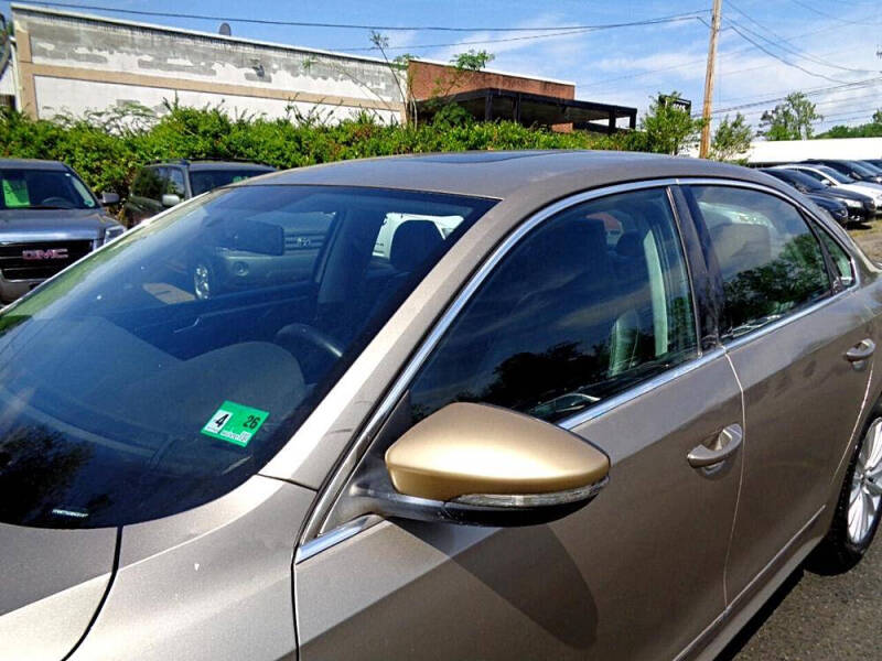 2017 Volkswagen Passat 1.8T SE