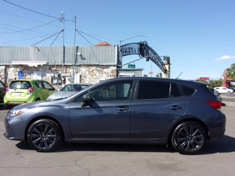 2017 Subaru Impreza 2.0i