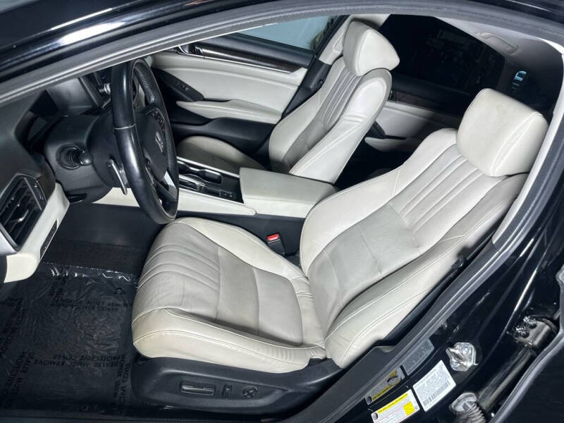 2018 Honda Accord Touring