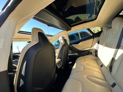 2013 Tesla Model S