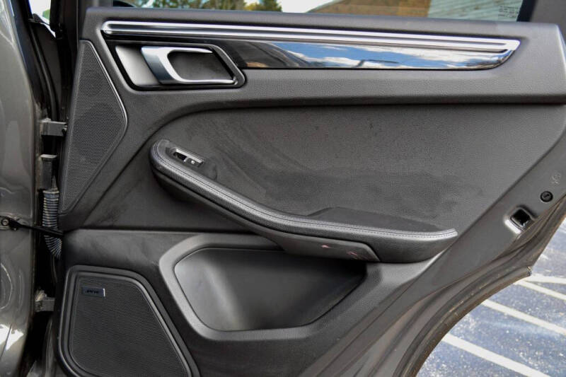 2018 Porsche Macan