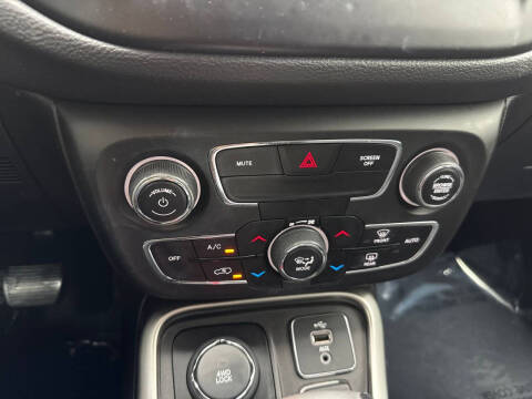 2018 Jeep Compass Latitude