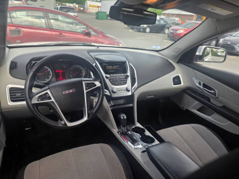 2017 GMC Terrain SLE-2