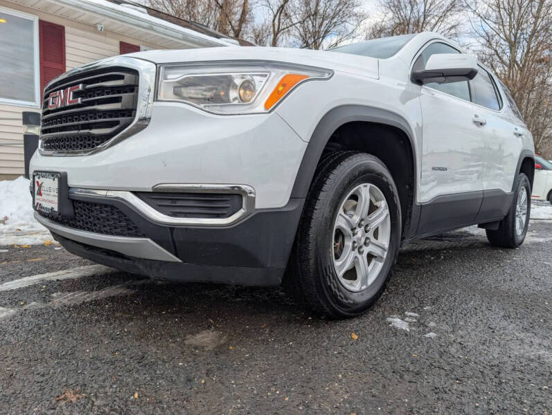 2017 GMC Acadia SLE-1