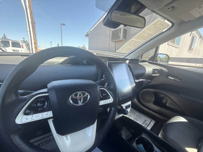 2017 Toyota Prius Prime Plus