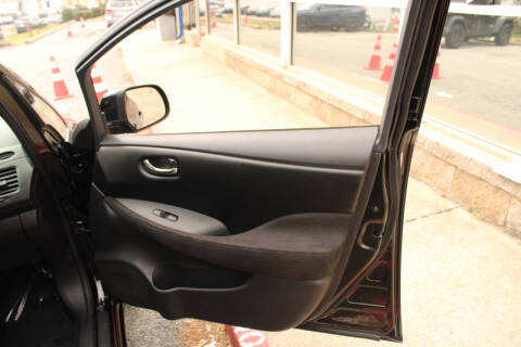 2015 Nissan LEAF