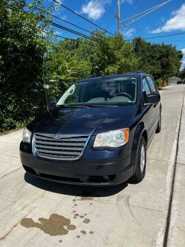 2009 Chrysler Town and Country for sale at Suburban Auto Sales LLC in Madison Heights MI