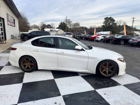 2019 Alfa Romeo Giulia Ti Sport