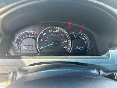 2012 Toyota Camry LE