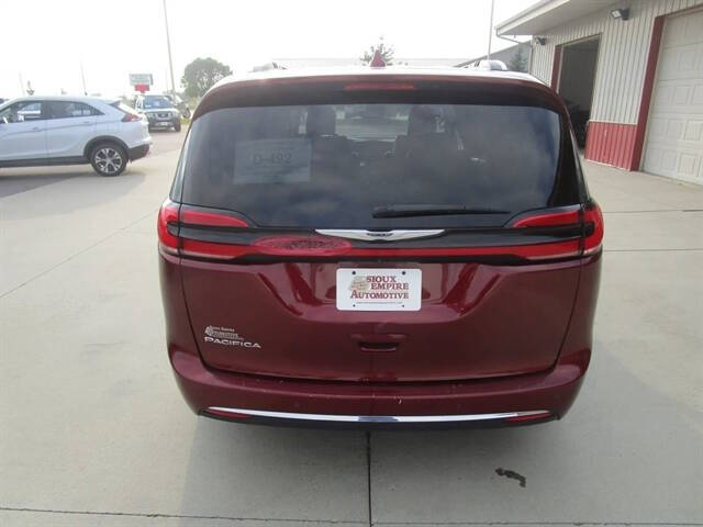2021 Chrysler Pacifica Touring L