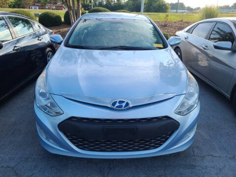 2015 Hyundai Sonata Hybrid for sale at Auto Finance of Raleigh in Raleigh NC